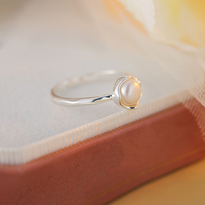 Astra Silver Pearl Ring