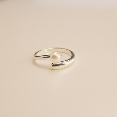 Aurora Pearl Open Ring