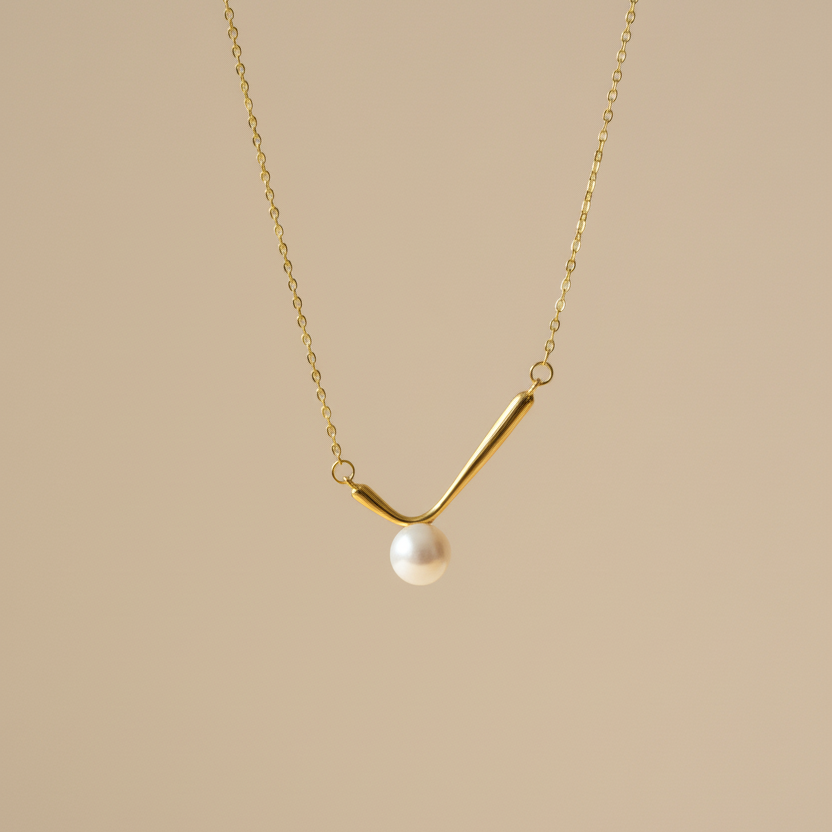 Aurora Pearl V Necklace
